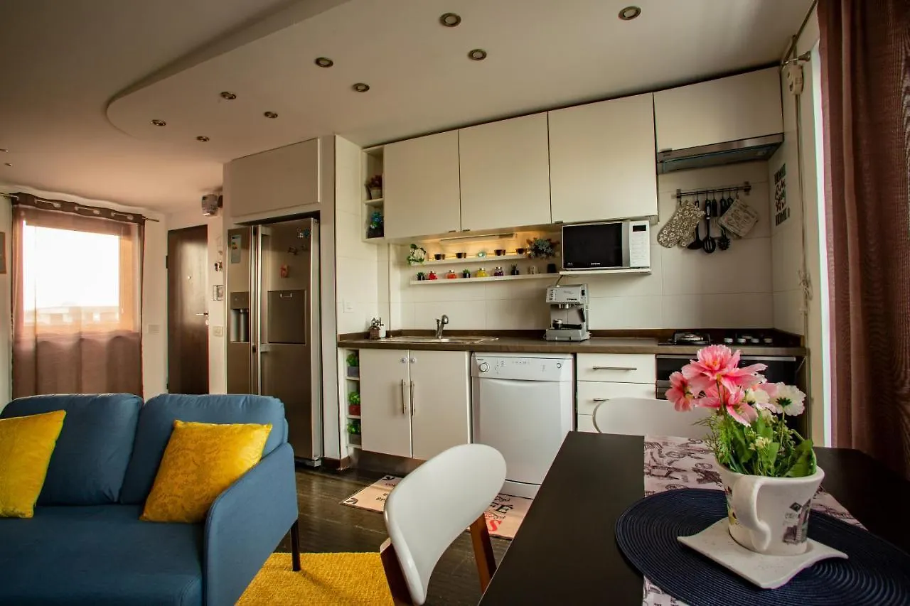 Apartamento Amo Bucarest