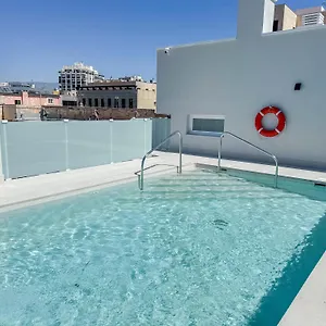 torreluz-suites-apartamentos.es-andalucia.com/