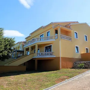apartments-galboka.primorje-gorskikotar.com/